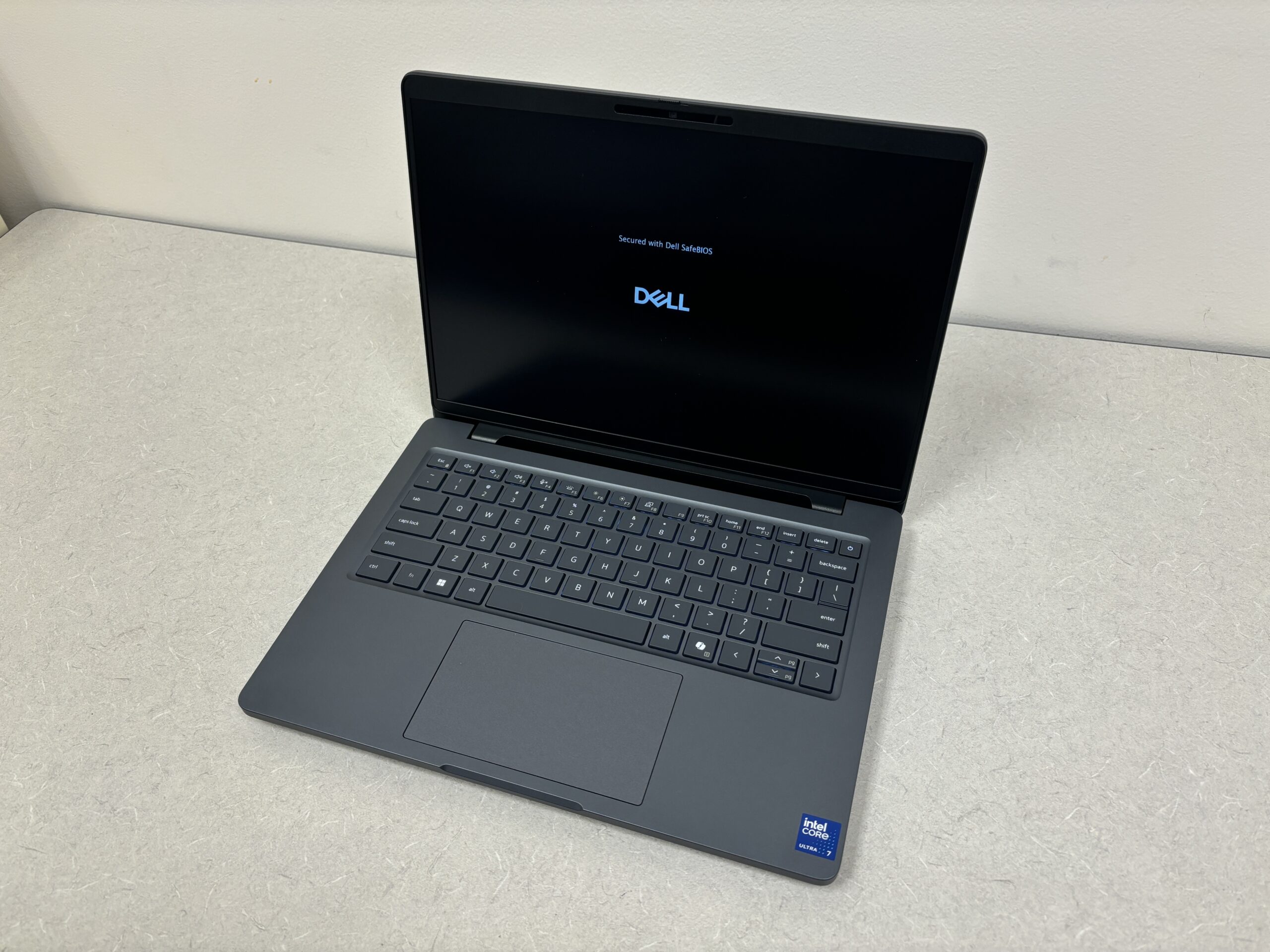 Laptop, Dell Pro Max 14