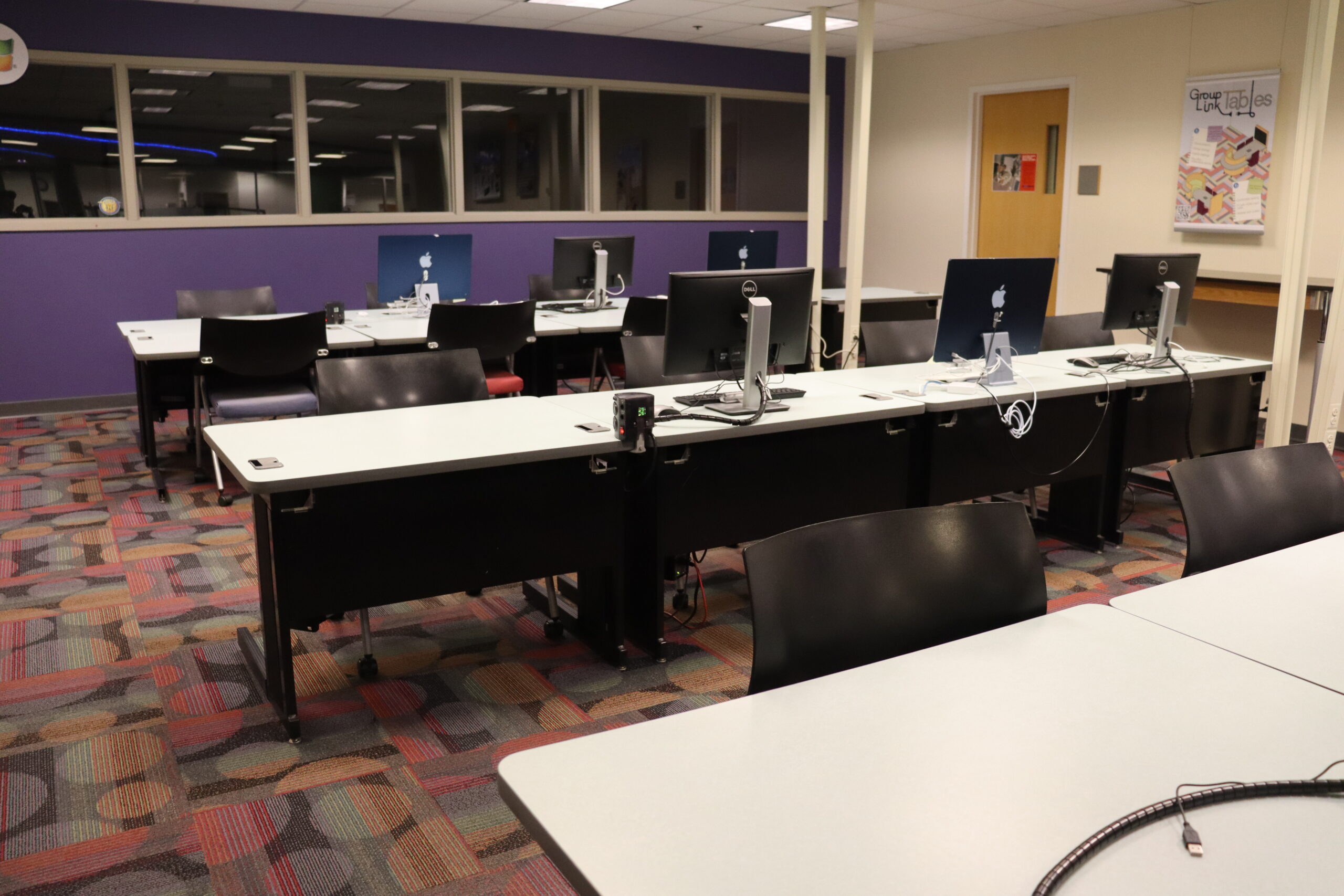 General Computers in the Open Area