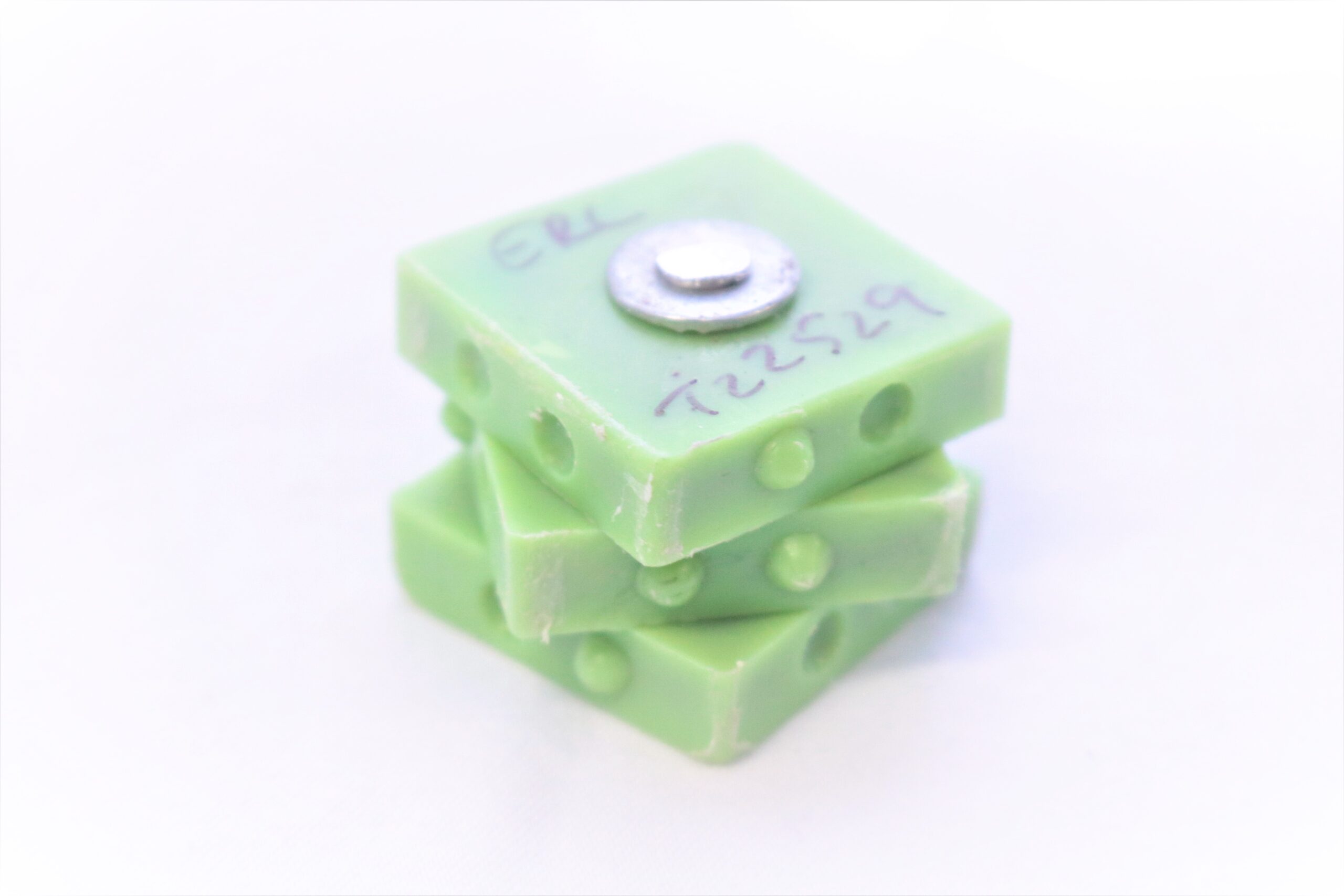 Pocket Braille Cube Learning Device