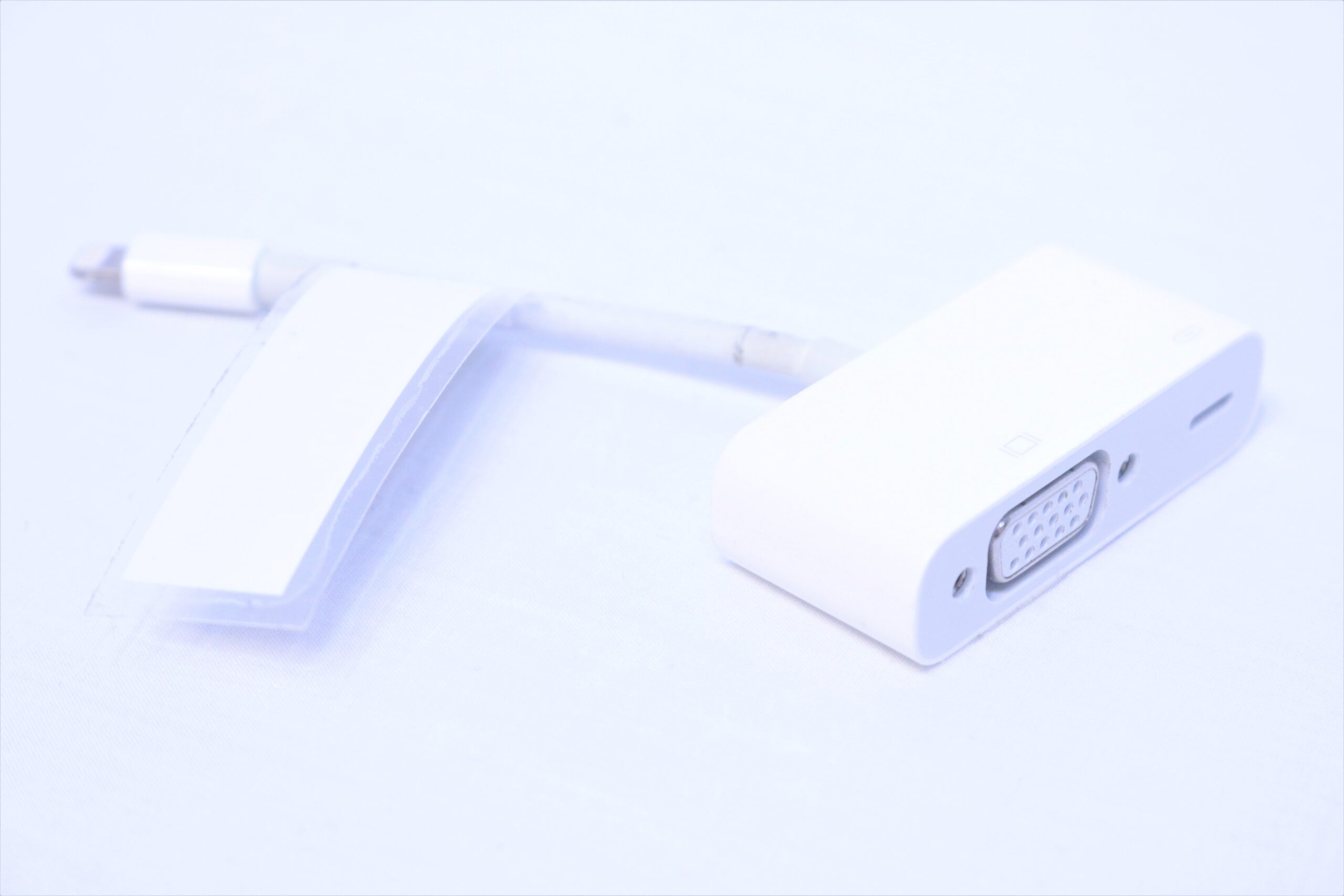 Apple Lightning to VGA adapter