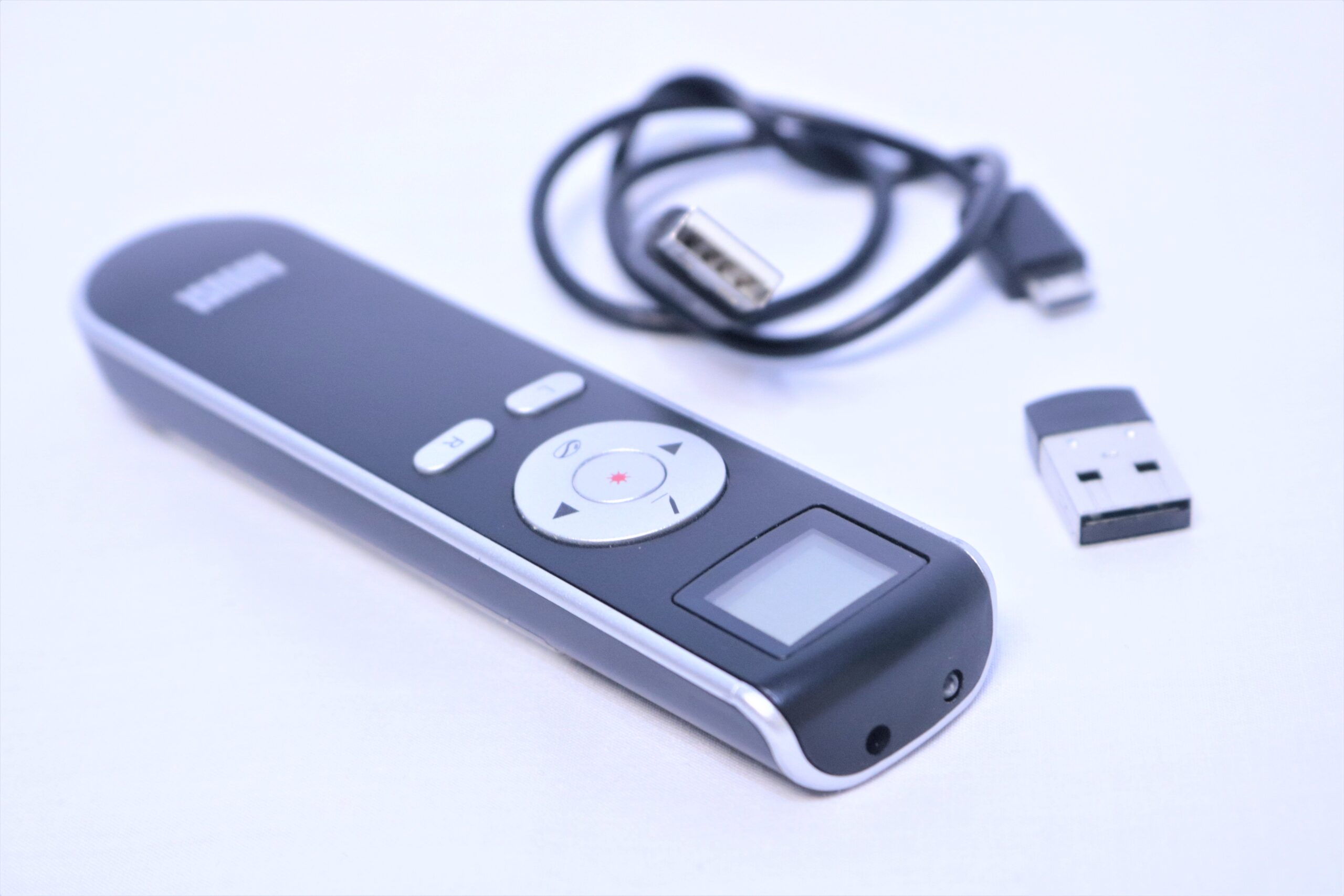 August Wireless Presenter